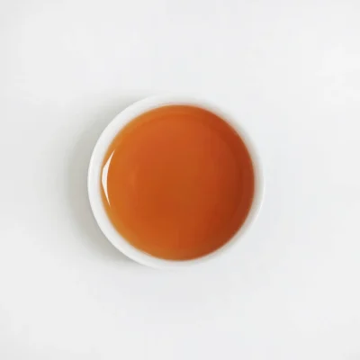LOT089. 고산 청심오룡 홍차 24夏 탕색